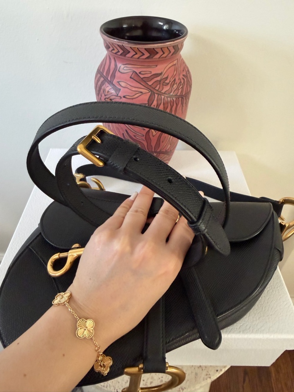 CHRISTIAN DIOR SADDLE GRAINED CALFSKIN BAG - Picture 15 of 16